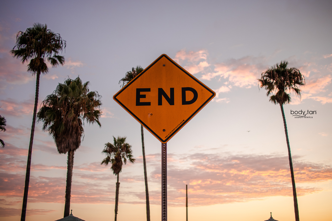 Abbronzatura a lunga durata: la beauty routine che funziona davvero